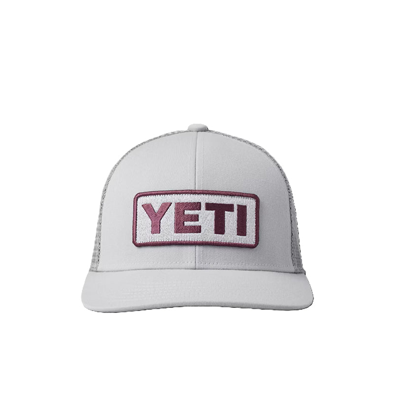 YETI LOGO BADGE TRUCKER HAT