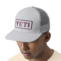 YETI LOGO BADGE TRUCKER HAT