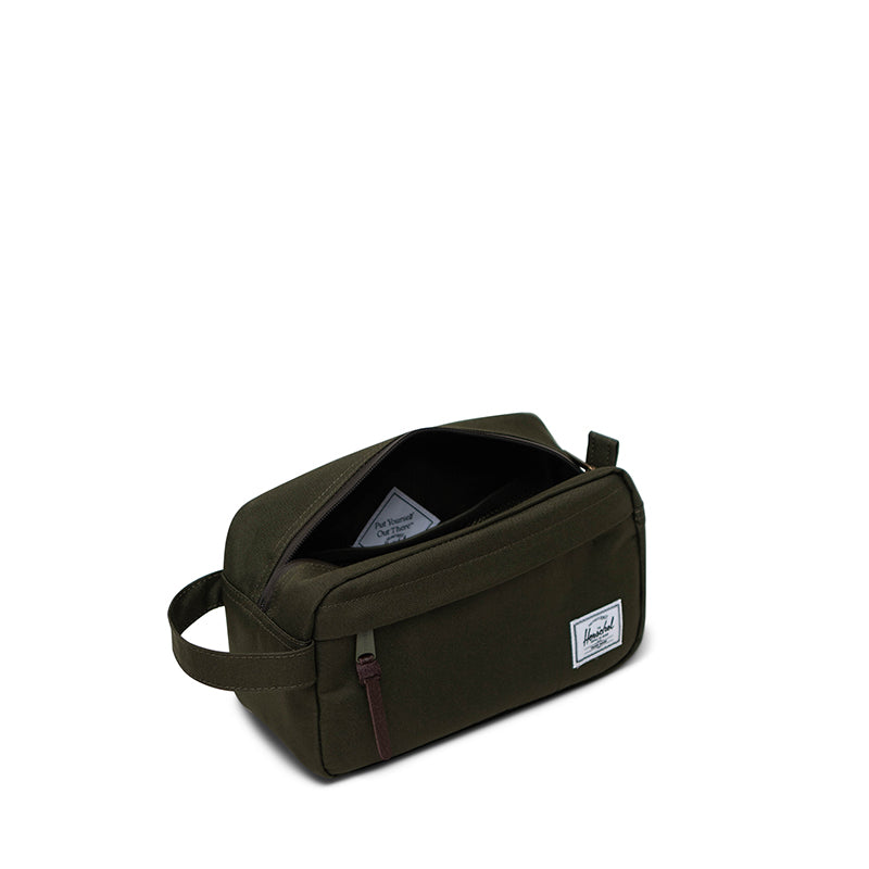 HERSCHEL CHAPTER II TRAVEL KIT
