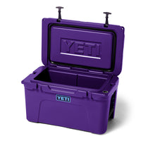 YETI TUNDRA 45 COOLER