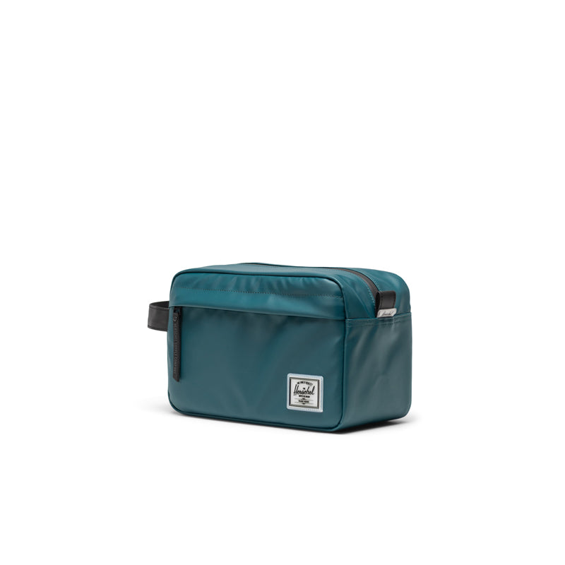 HERSCHEL CHAPTER TRAVEL KIT WEATHER RESISTANT COLLECTION